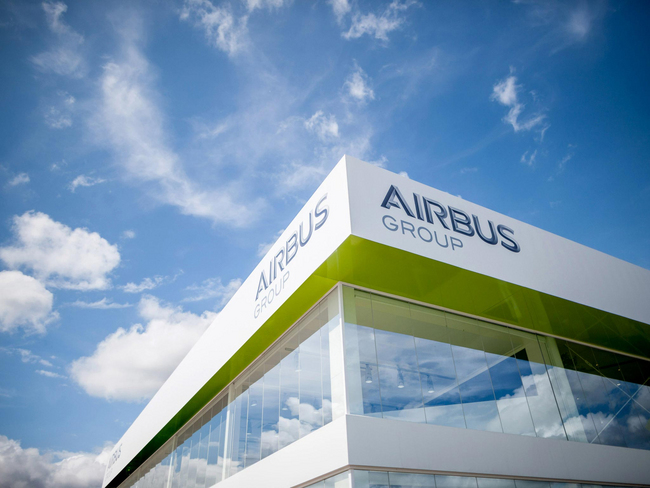 Außenfassade des Airbus-Pavillons 2013