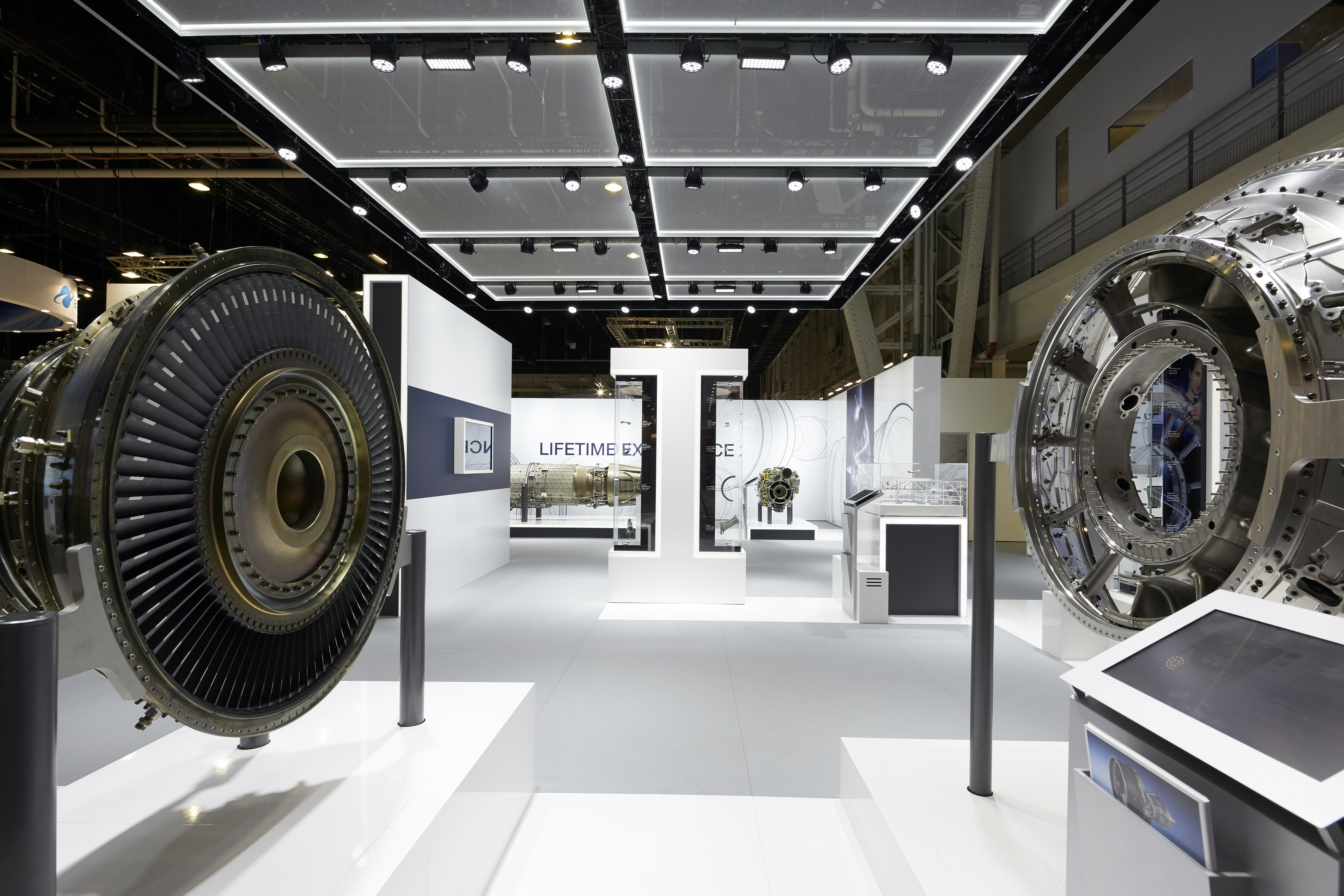 MTU Aero Engines Paris Air Show PAS Stand 2017