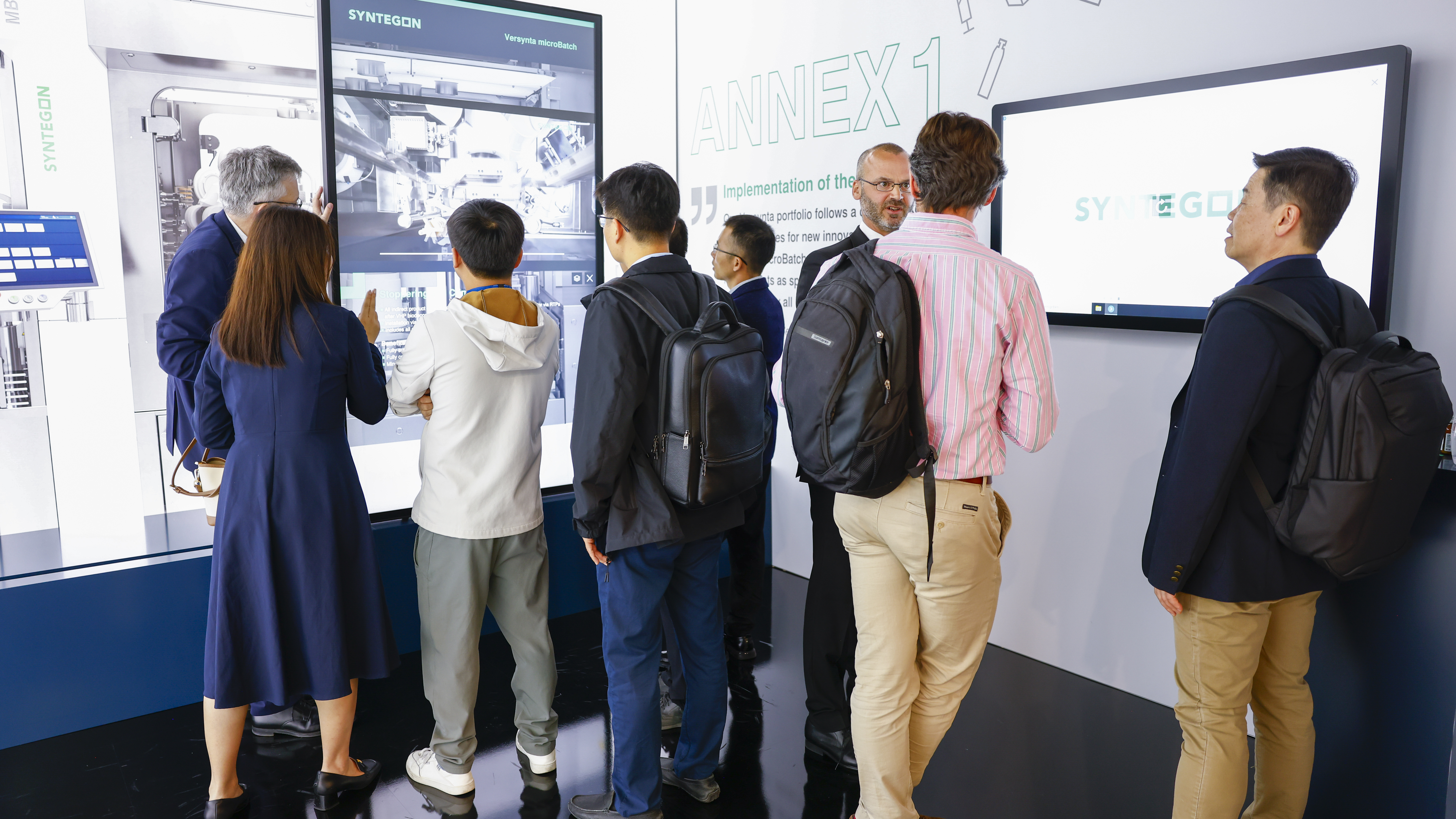 Syntegon Technology Slider