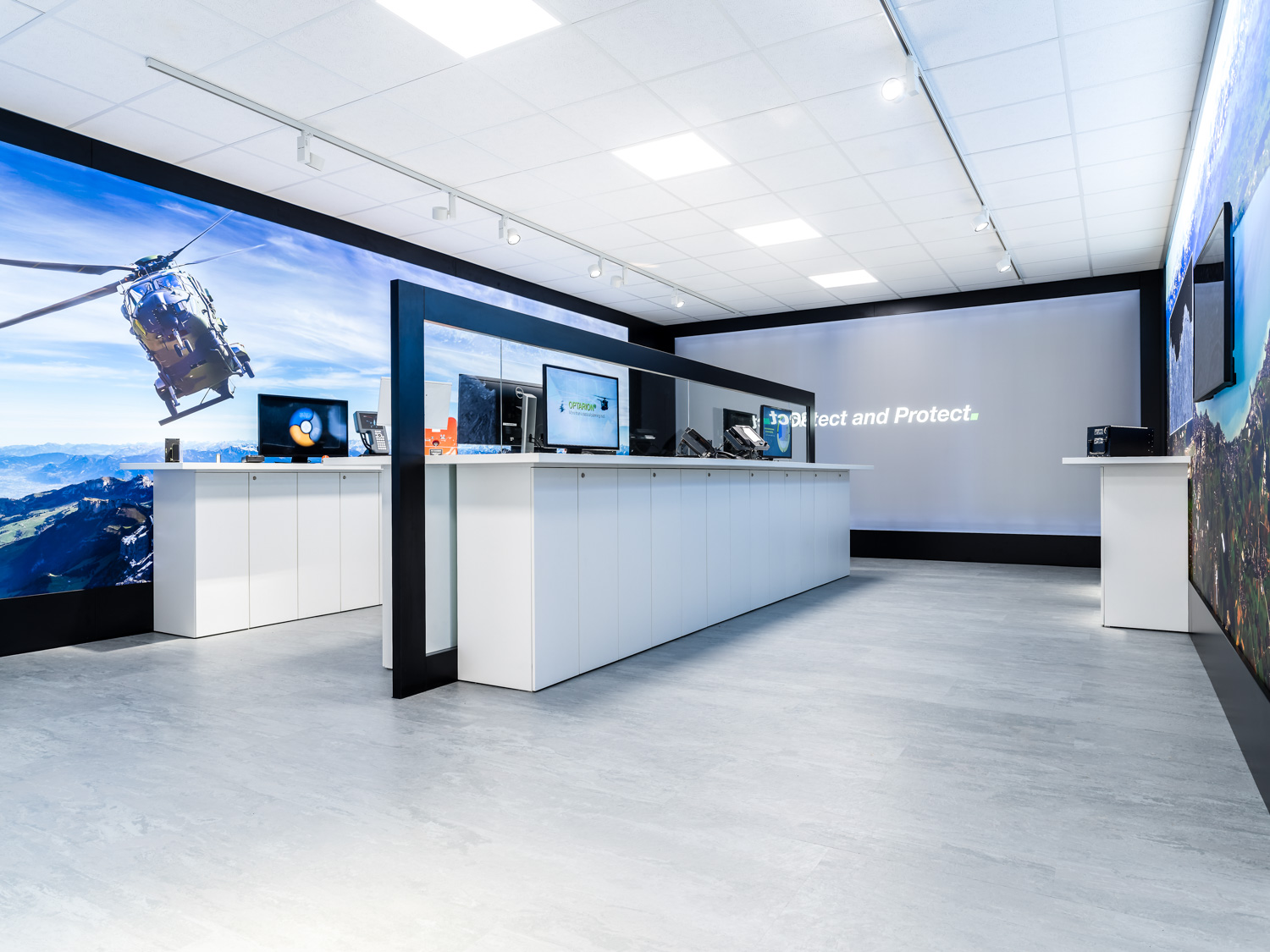 HENSOLDT Showroom Friedrichshafen 2017