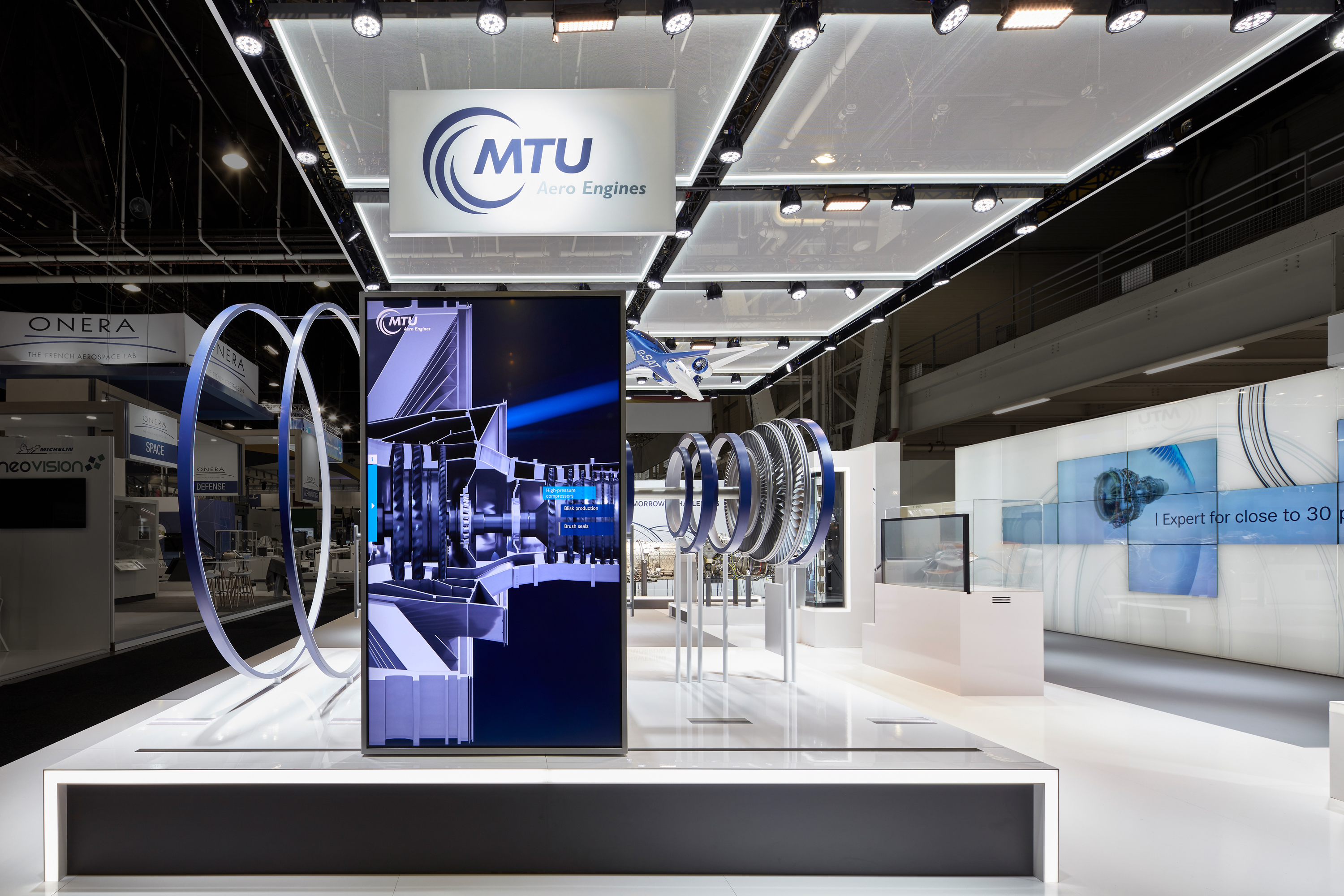 MTU Aero Engines GTF Exhibit Slider 2019