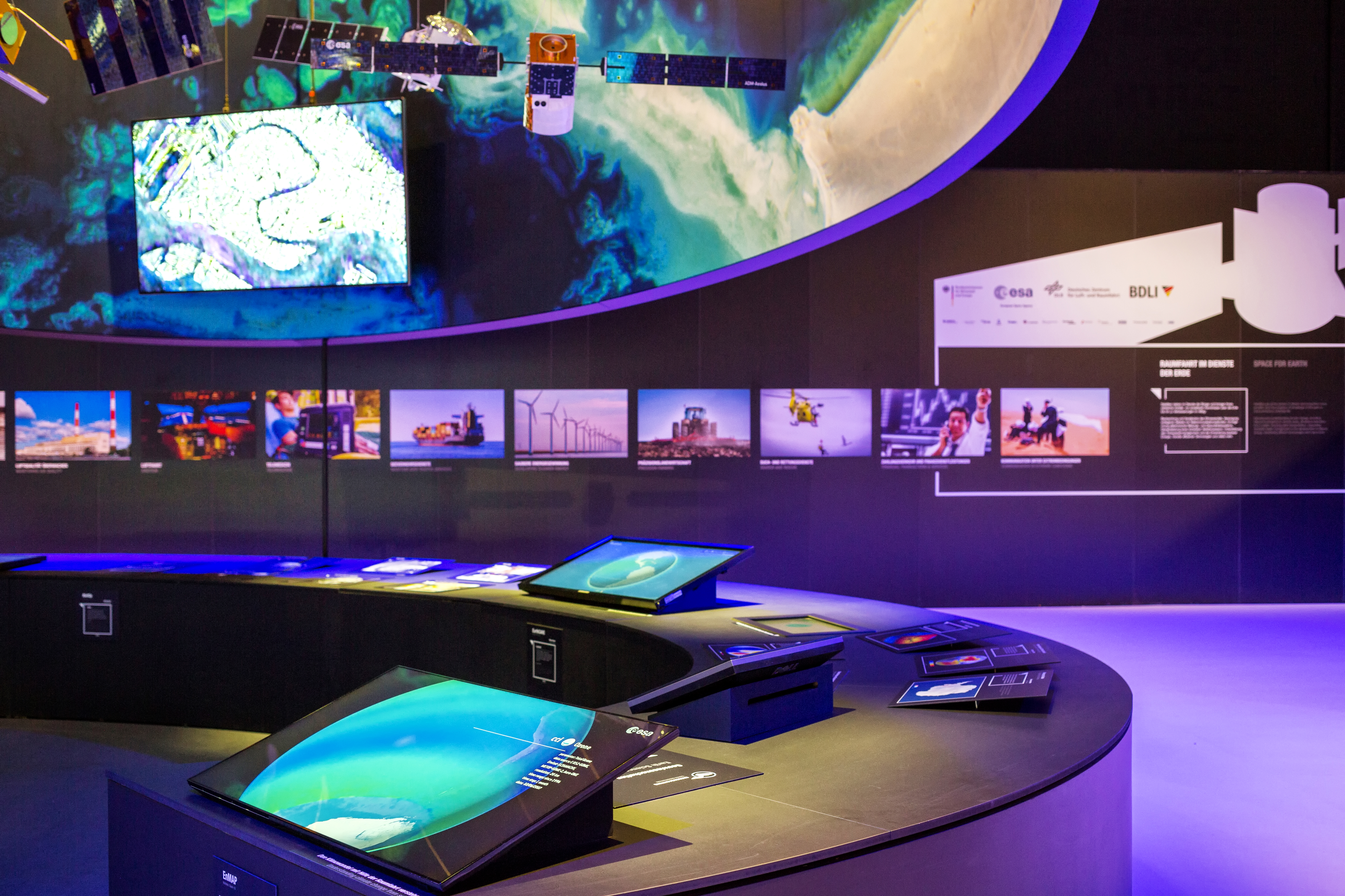 BDLI Space Pavilion ILA 2016